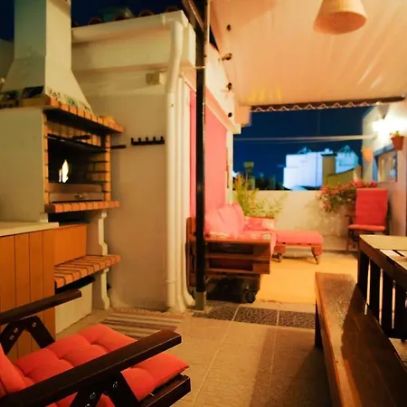 House With Terrace And Bbq בית נופש נאזרה