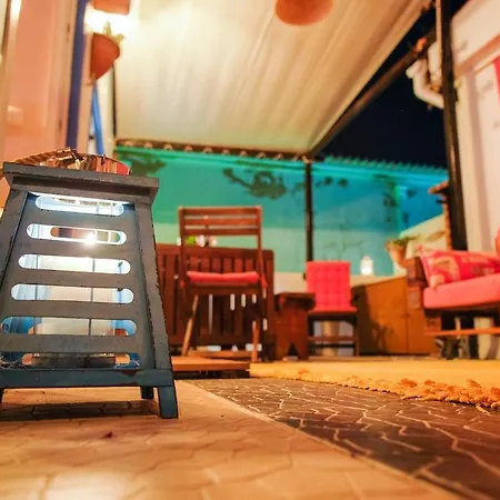 House With Terrace And Bbq נאזרה